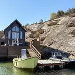 度假居 6 Person In Urangsvag-by Traum